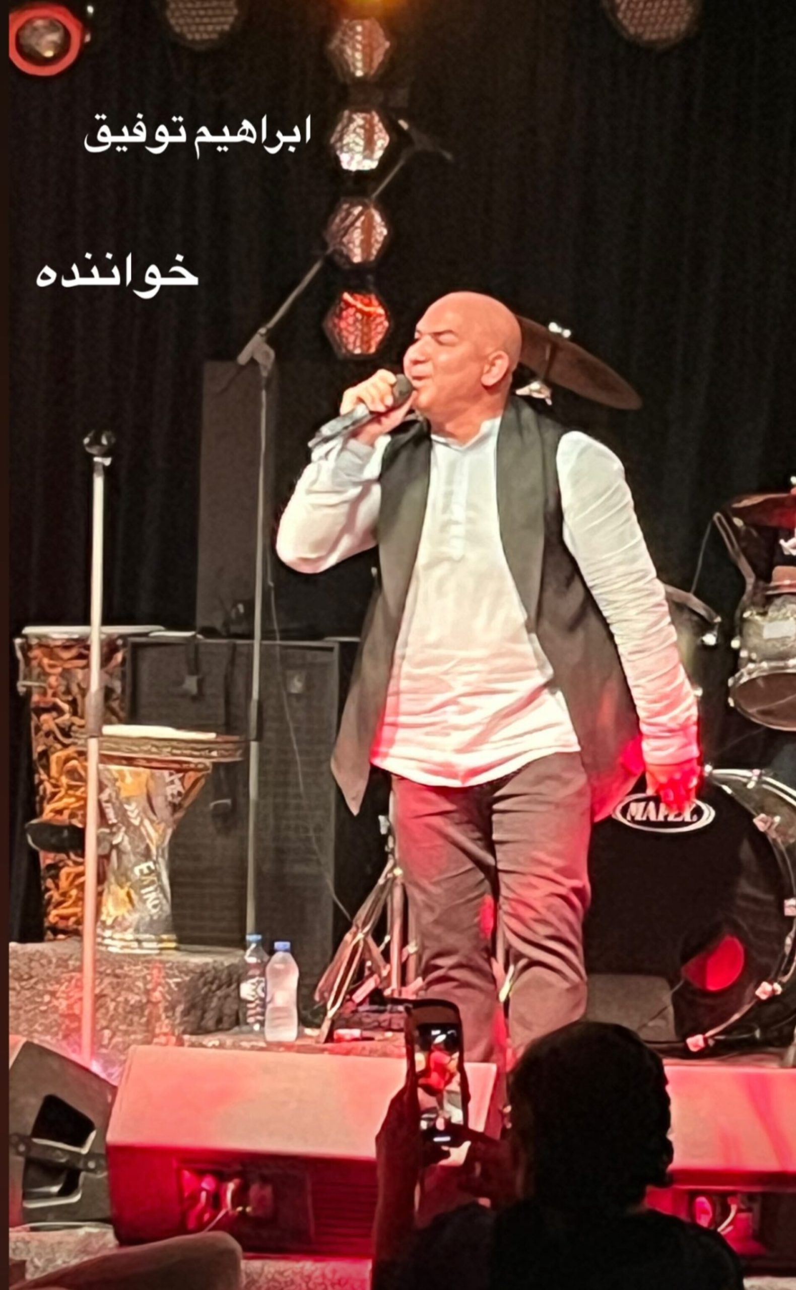 گروه موزیک زنده در رستوران شاندیز صفدری پلاس کیش